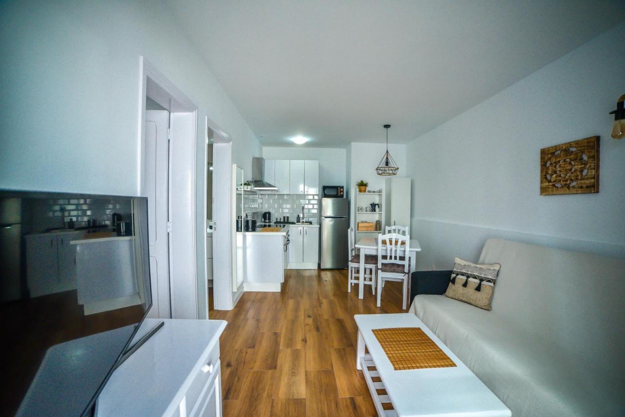Precioso Apartamento Con Piscina 티아즈 외부 사진